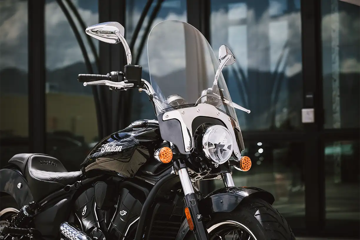 Whitestone Motorrad Solothurn Deine Indian Scout, dein Look Carousel