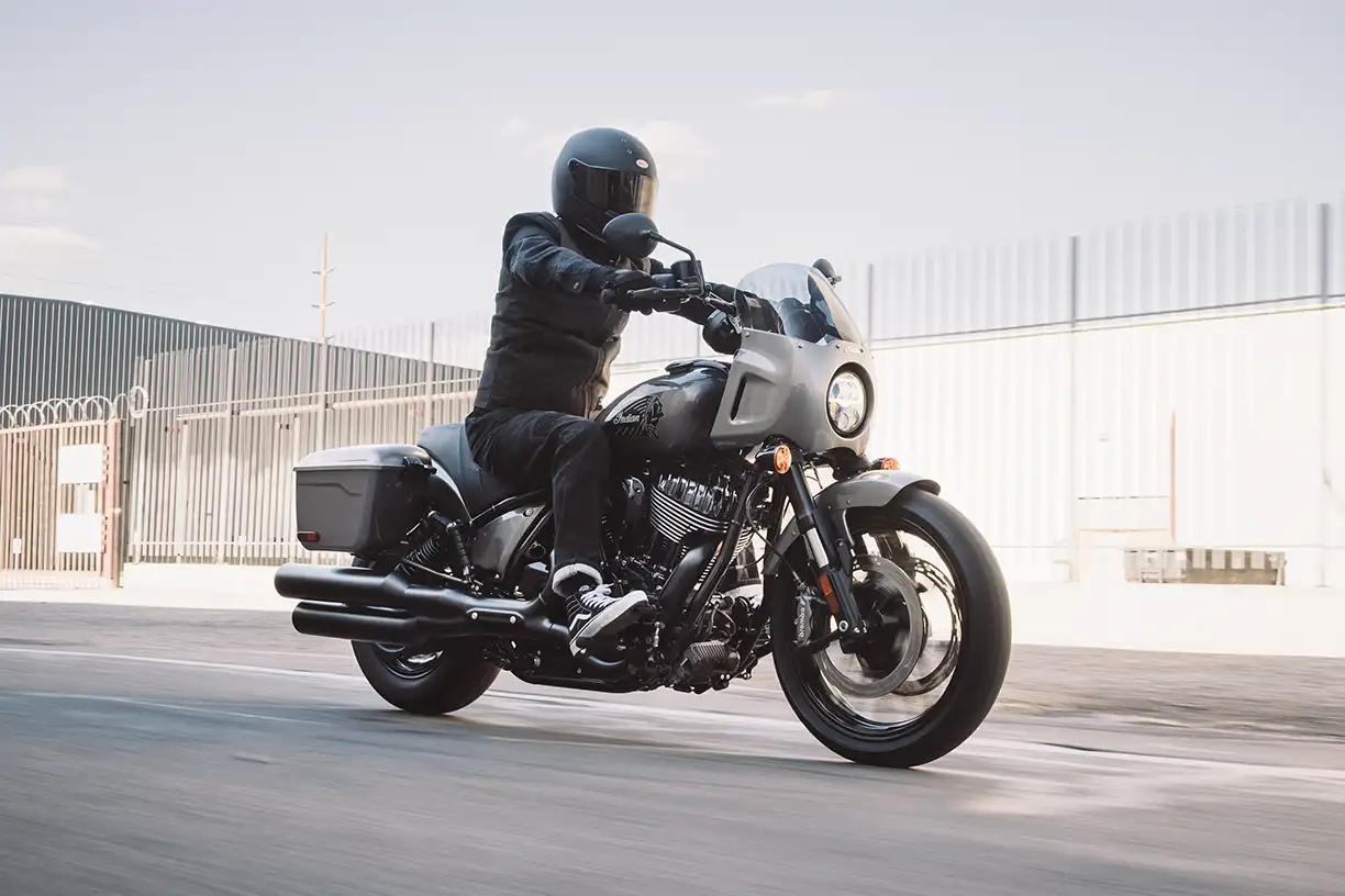Whitestone Motorrad Solothurn Stabile und präzise Handhabung Carousel