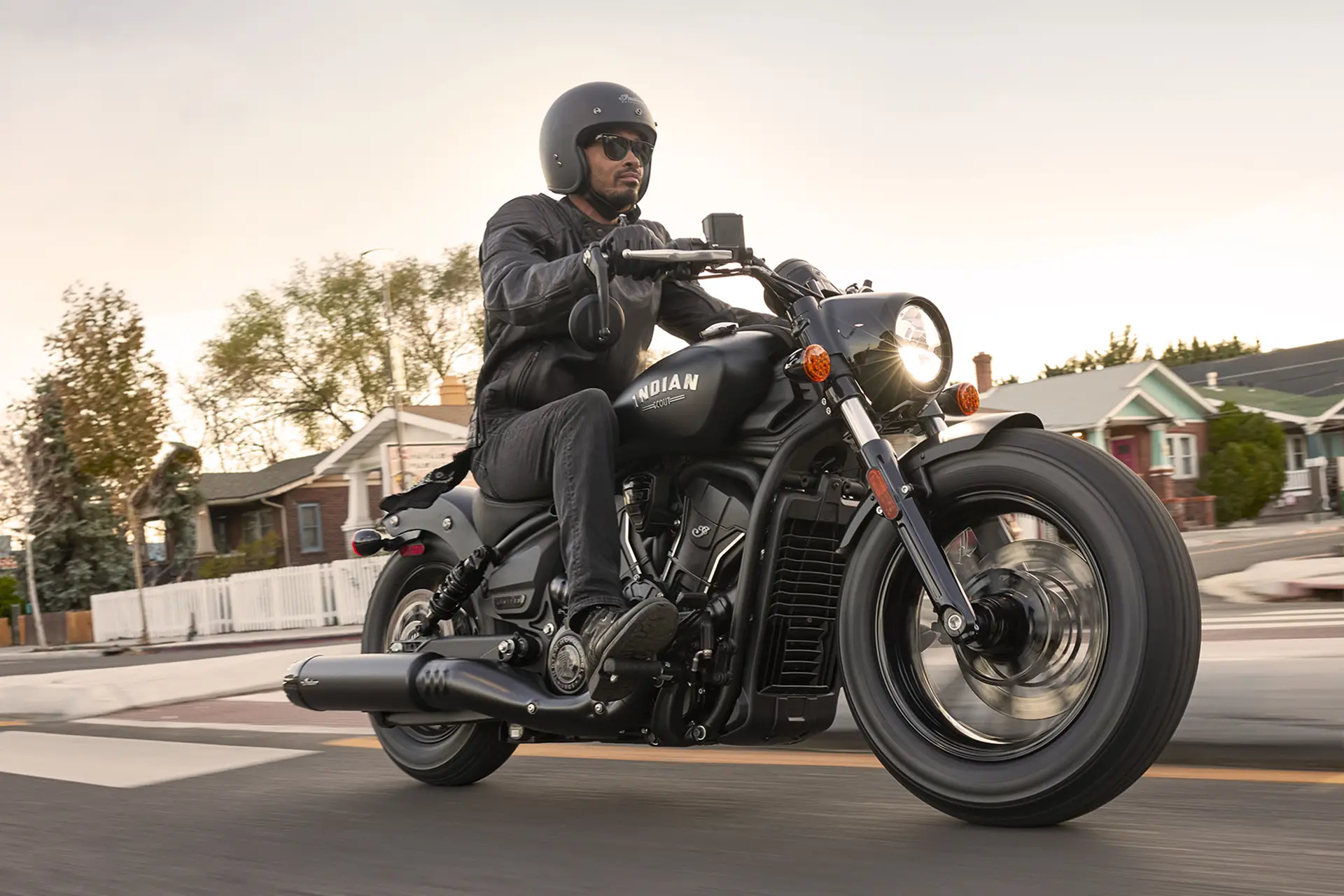 Whitestone Motorrad Solothurn Scout Bobber 1250ccm Banner