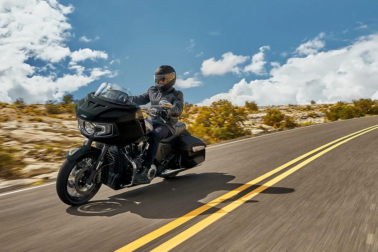 Whitestone Motorrad Solothurn Die Kraft der Freiheit Carousel