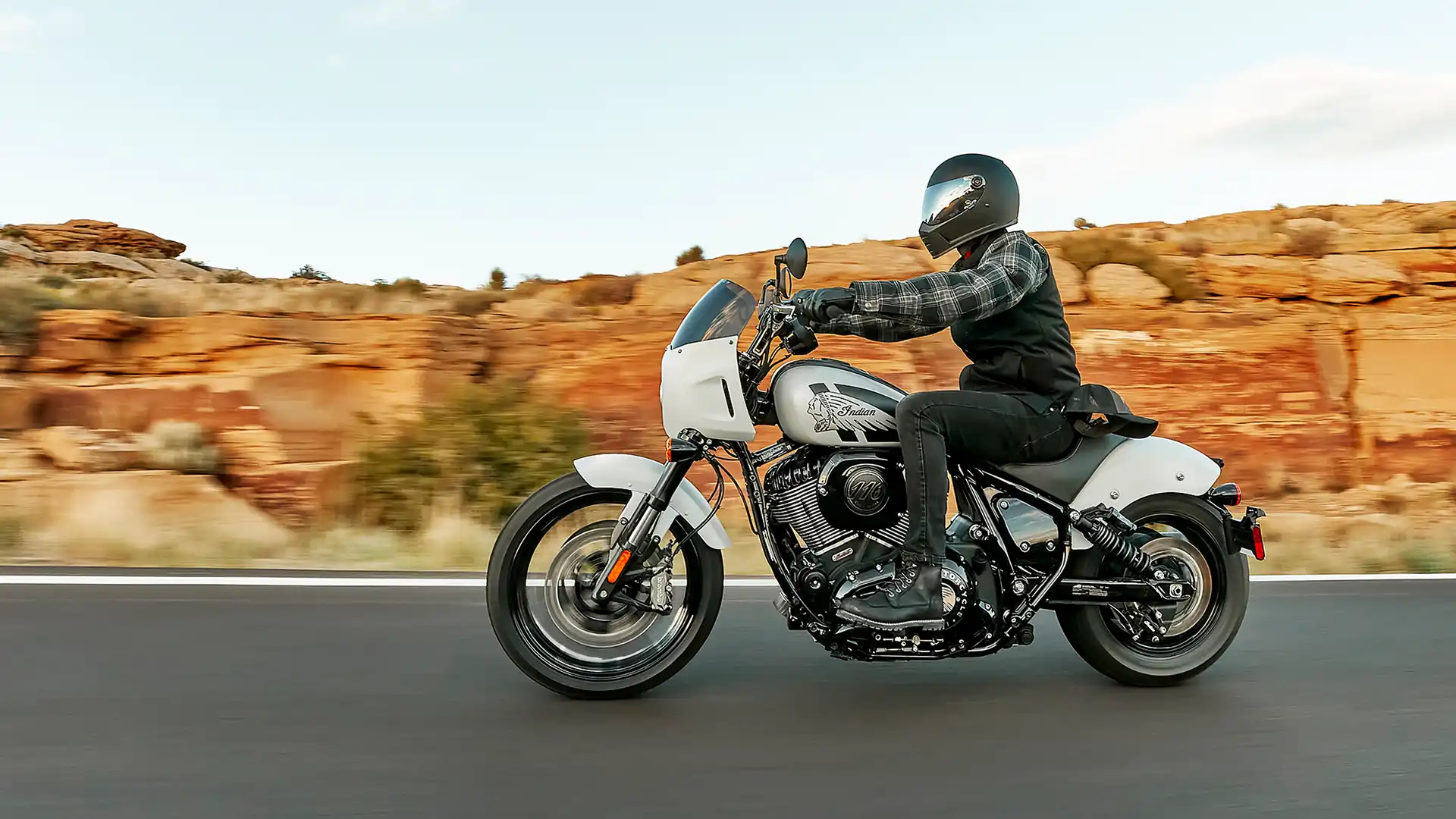 Whitestone Motorrad Solothurn Sport Chief Banner