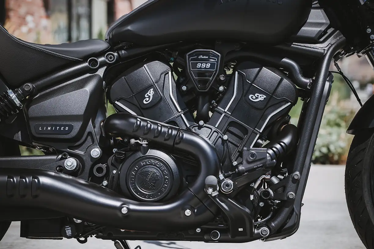 Whitestone Motorrad Solothurn Wassergekühlter V-Twin-Motor Carousel