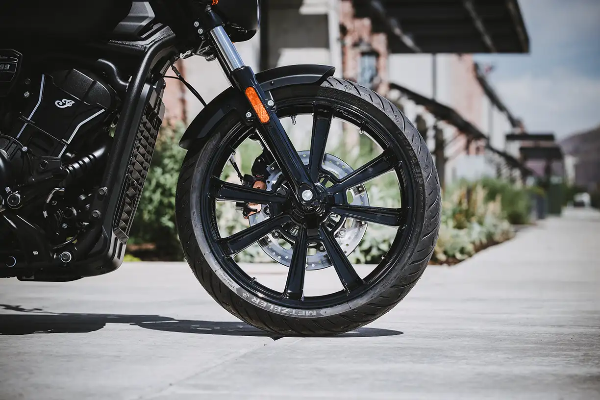 Whitestone Motorrad Solothurn Cruiser-Style Carousel