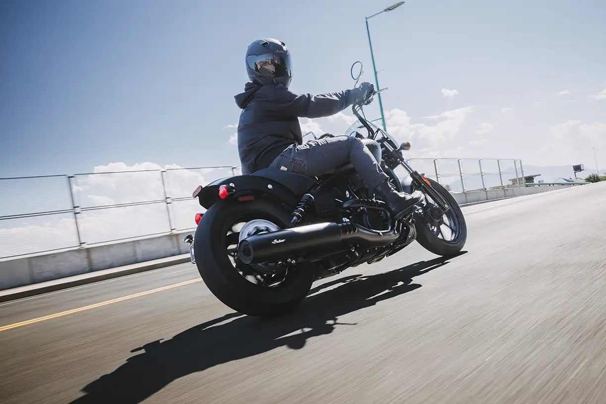 Whitestone Motorrad Solothurn Fahrerzentrierte Funktionen Carousel