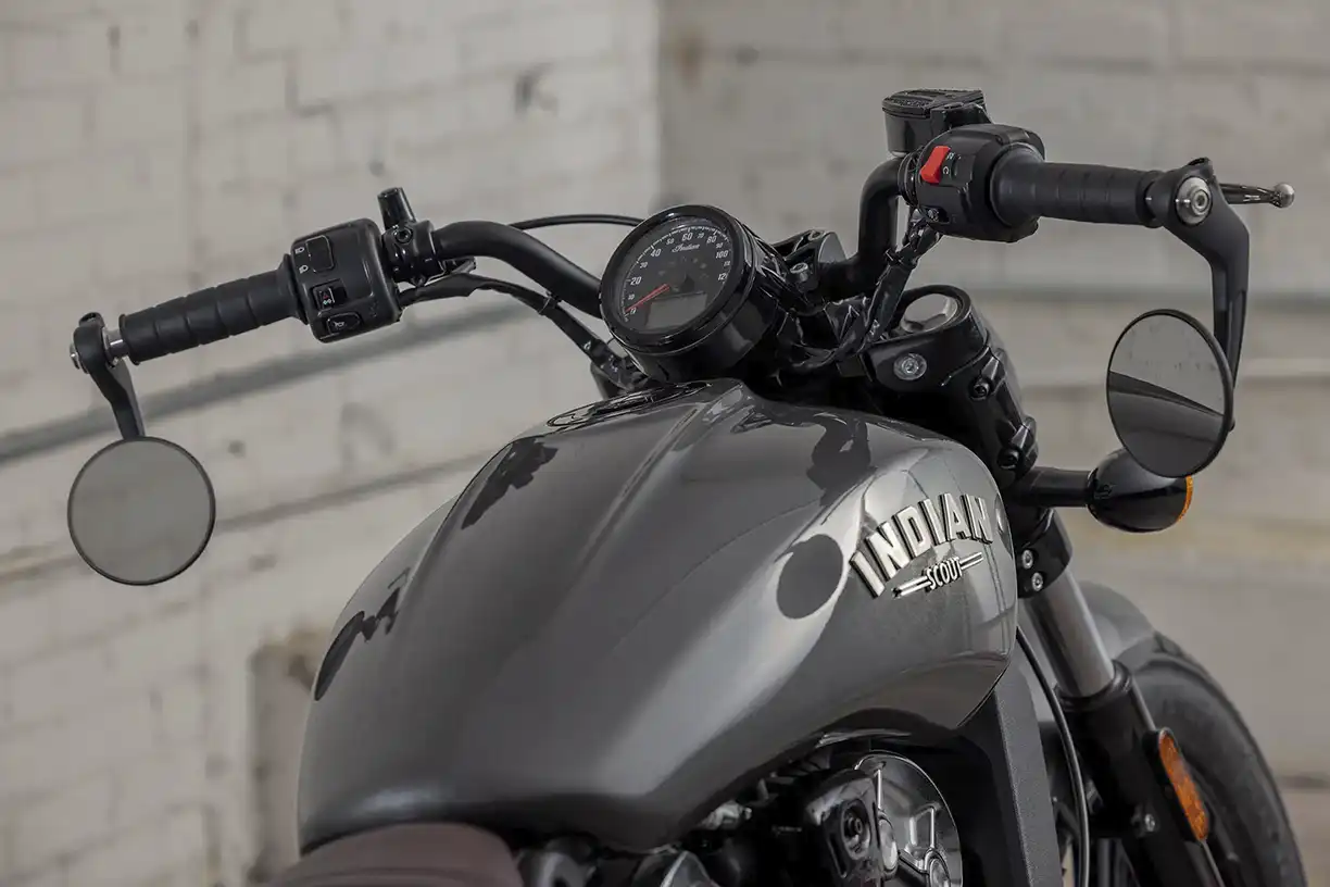Whitestone Motorrad Solothurn Offensive Lenkung Carousel