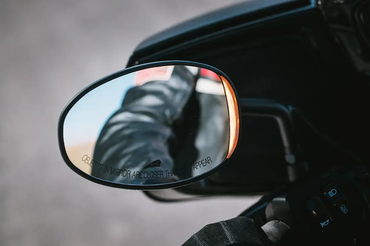 Whitestone Motorrad Solothurn More Tech, more safety Carousel